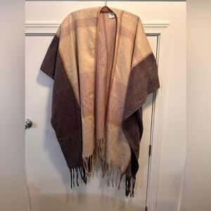 Woolrich Plaid Poncho Fringe Shawl Blanket Wrap Pink Gray Lagenlook One Size